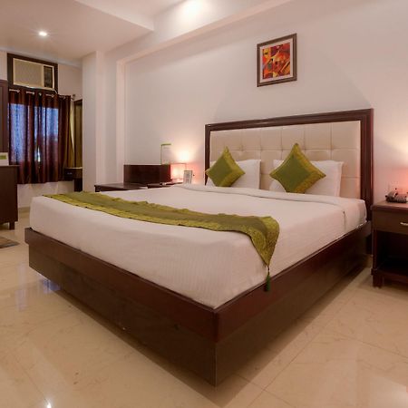 Treebo Shivam Inn Near Singapore Mall Lucknow Exteriör bild